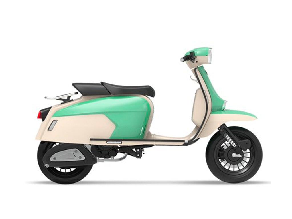 GP 125 Two Tone