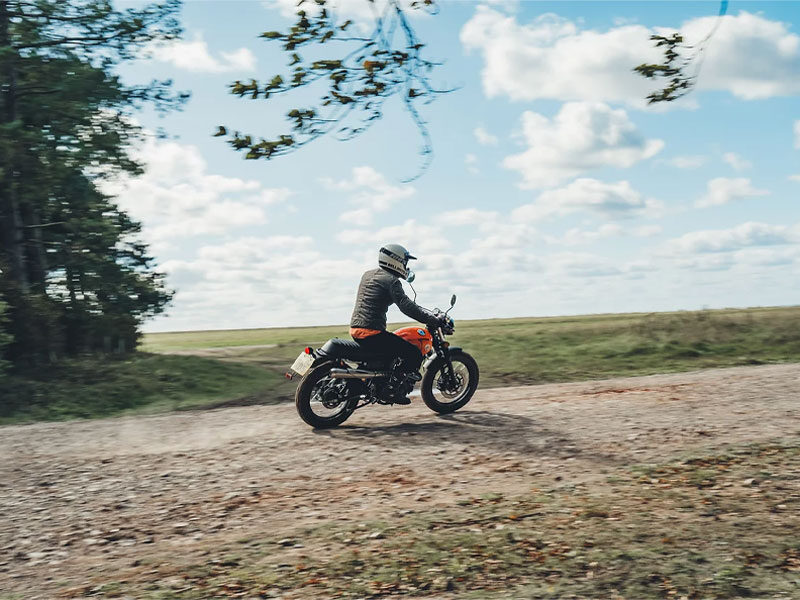 71 Desert Scrambler 125